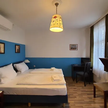 Graf Guest house *